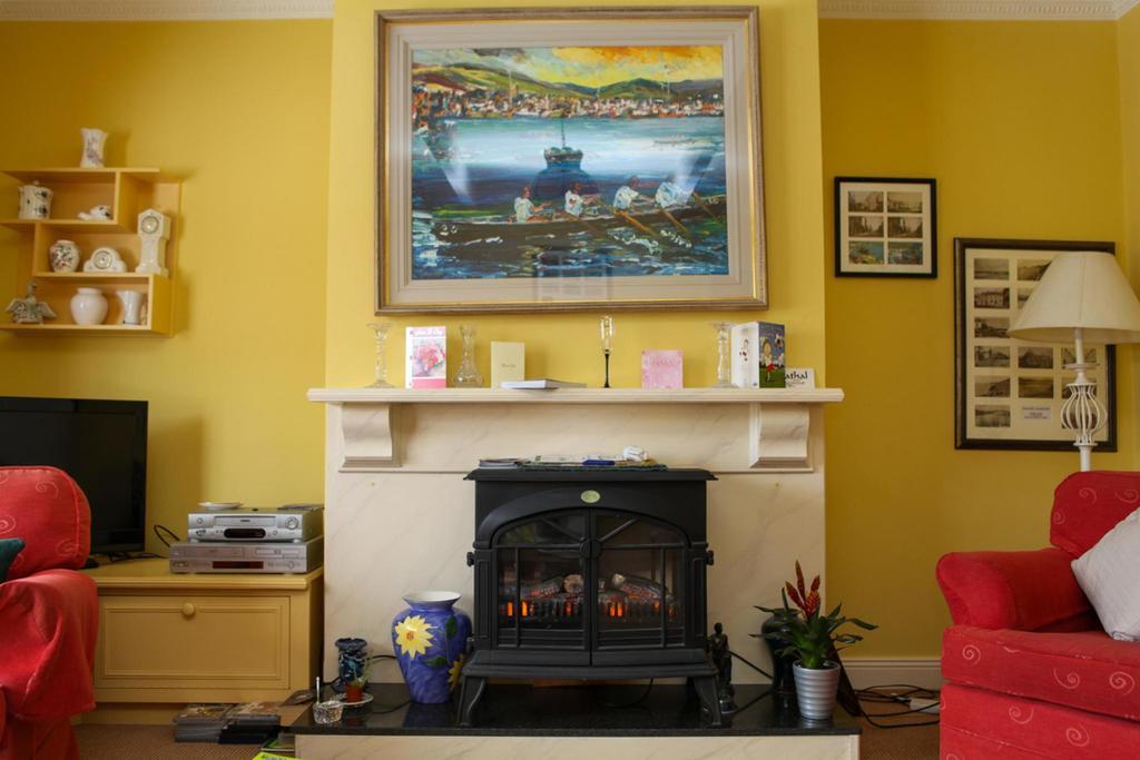 Bambury'S Guesthouse Dingle Exteriör bild